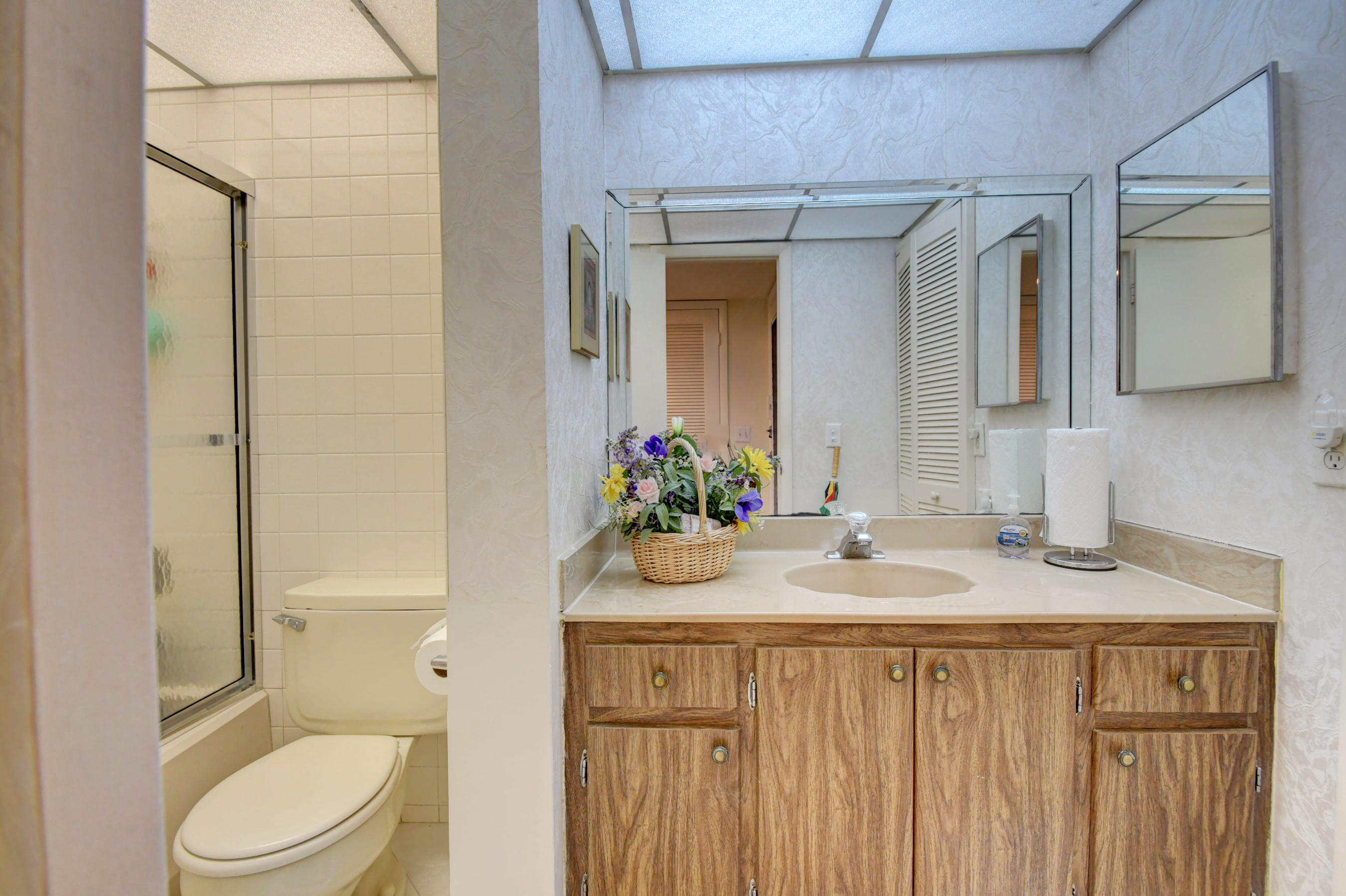 KINGS POINT - Residential