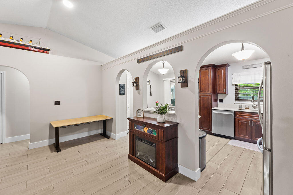 PORT ST LUCIE SECTION  31 - Residential