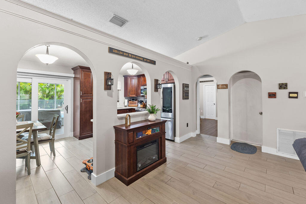 PORT ST LUCIE SECTION  31 - Residential