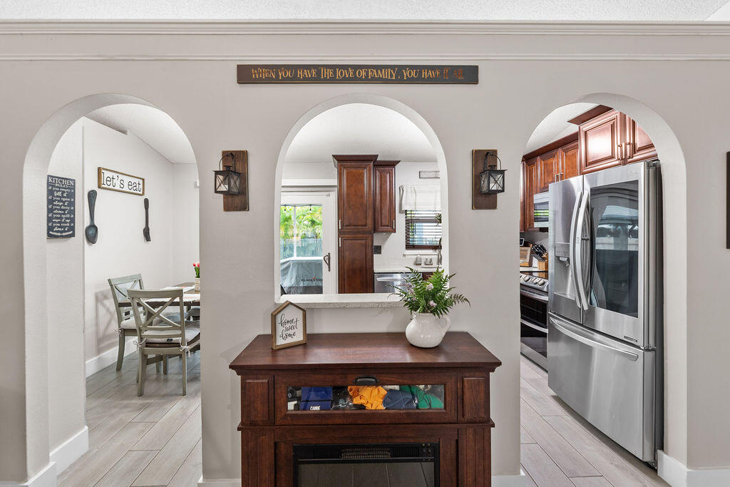 PORT ST LUCIE SECTION  31 - Residential