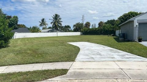 23228 Bentley Pl Boca Raton FL 33433