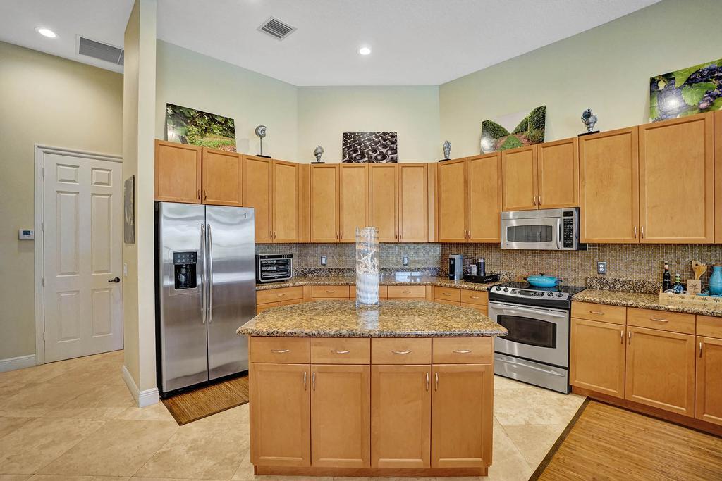 RIVERSTONE - Residential Lease