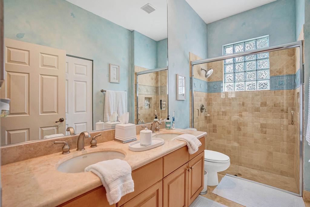 RIVERSTONE - Residential Lease