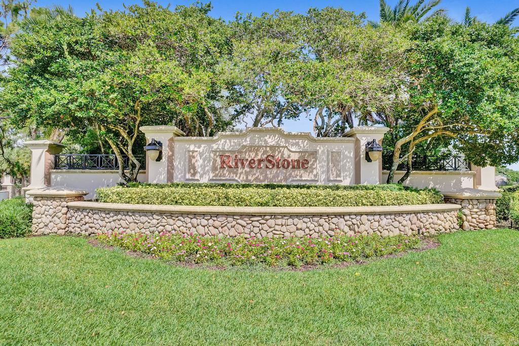 RIVERSTONE - Residential Lease