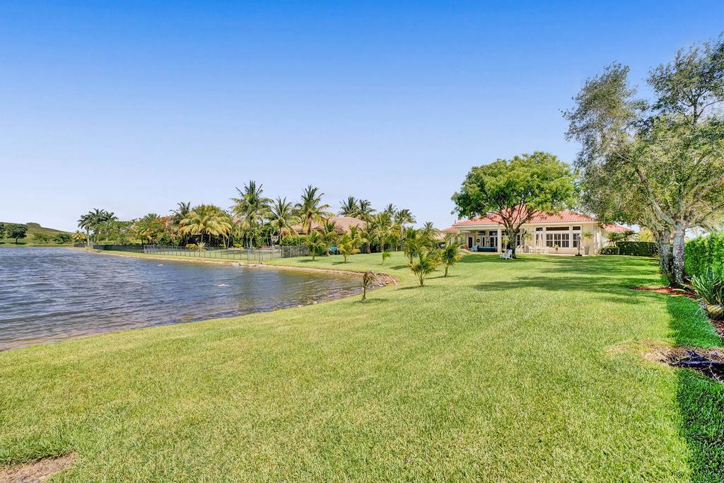 RIVERSTONE - Residential Lease