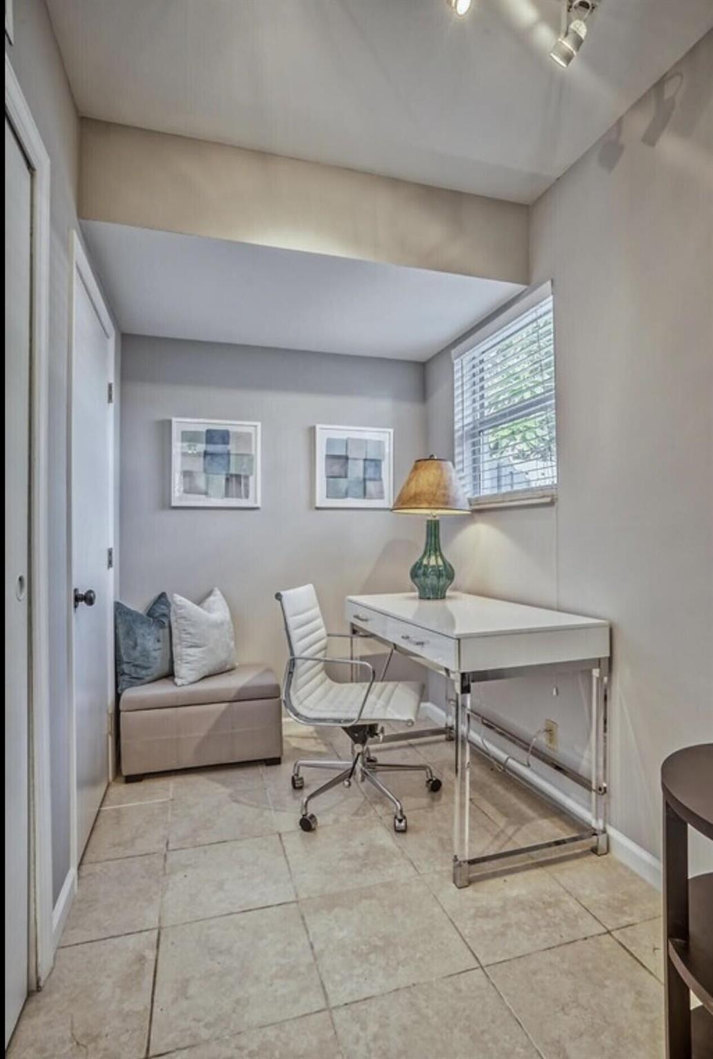 CORAL HEIGHTS SEC 2 - Residential