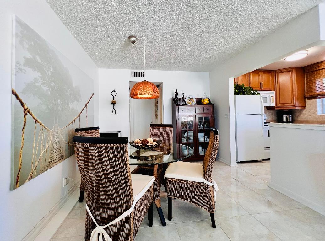 CENTURY VILLAGE - CHATHAM CONDOS - Residential