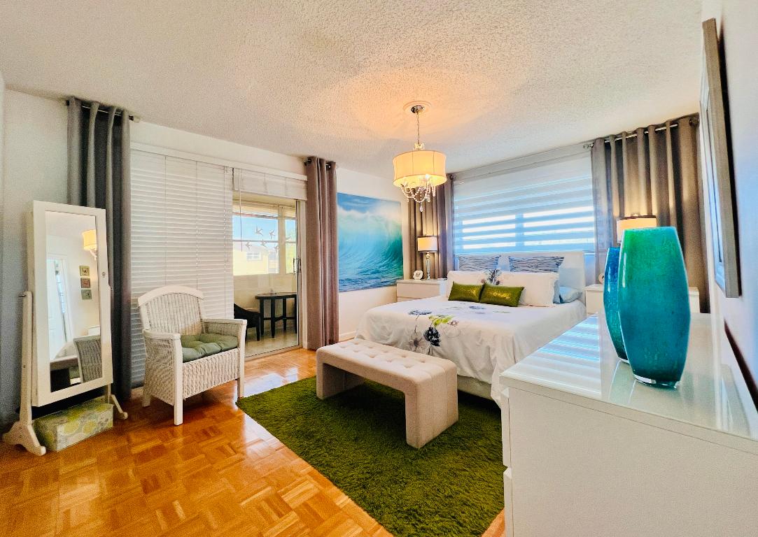 CENTURY VILLAGE - CHATHAM CONDOS - Residential