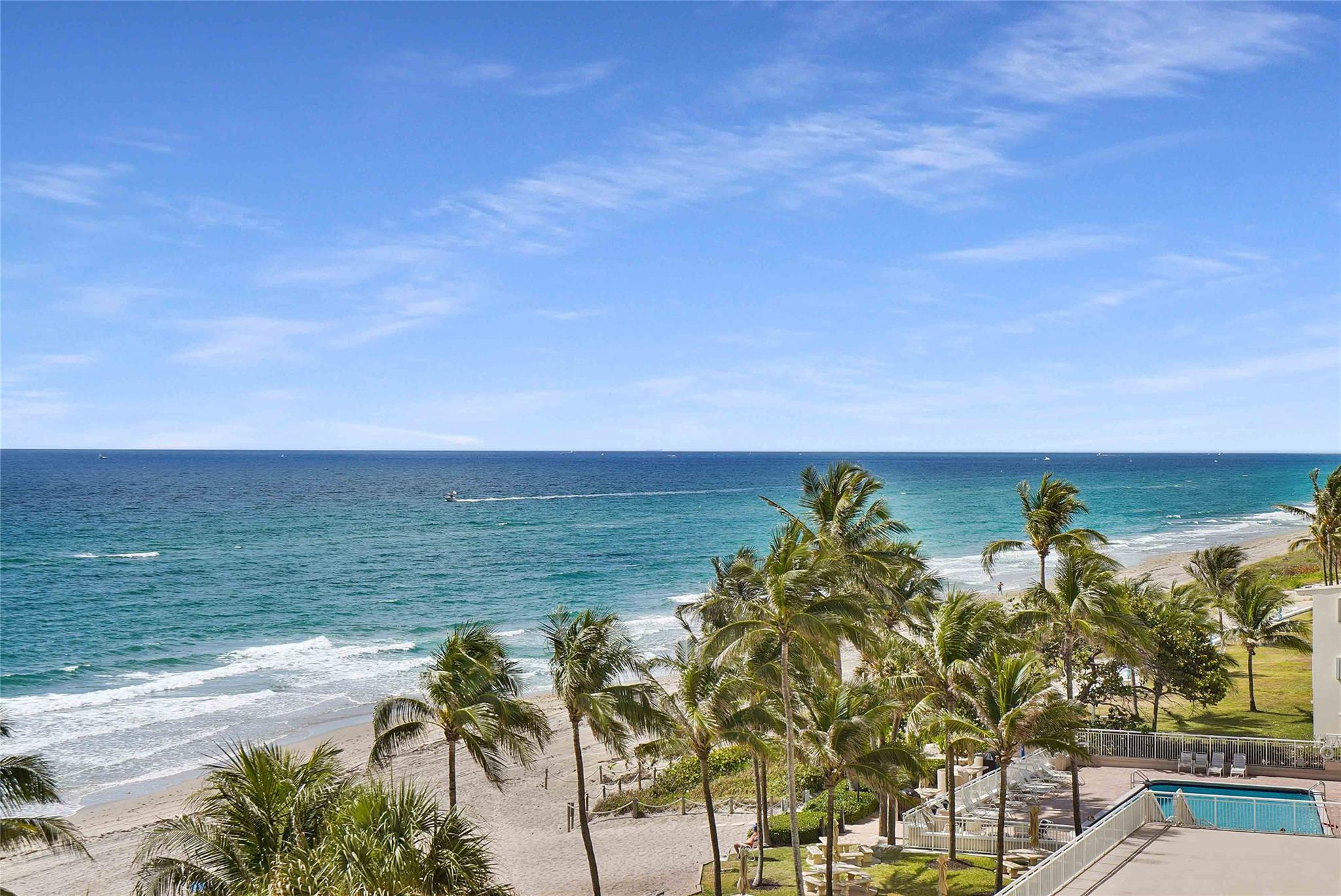 HILLSBORO LE BARON - Residential