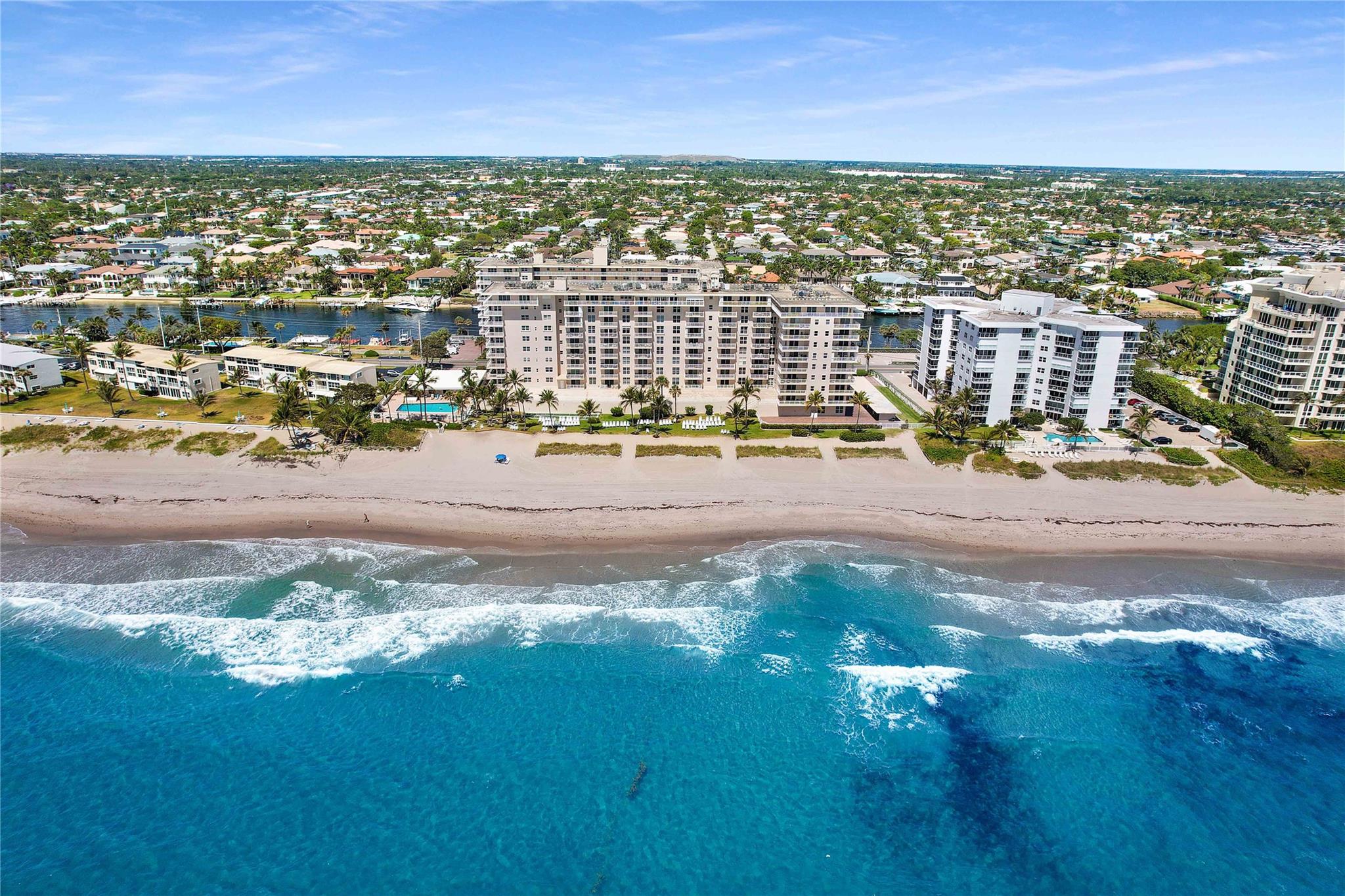 HILLSBORO LE BARON - Residential