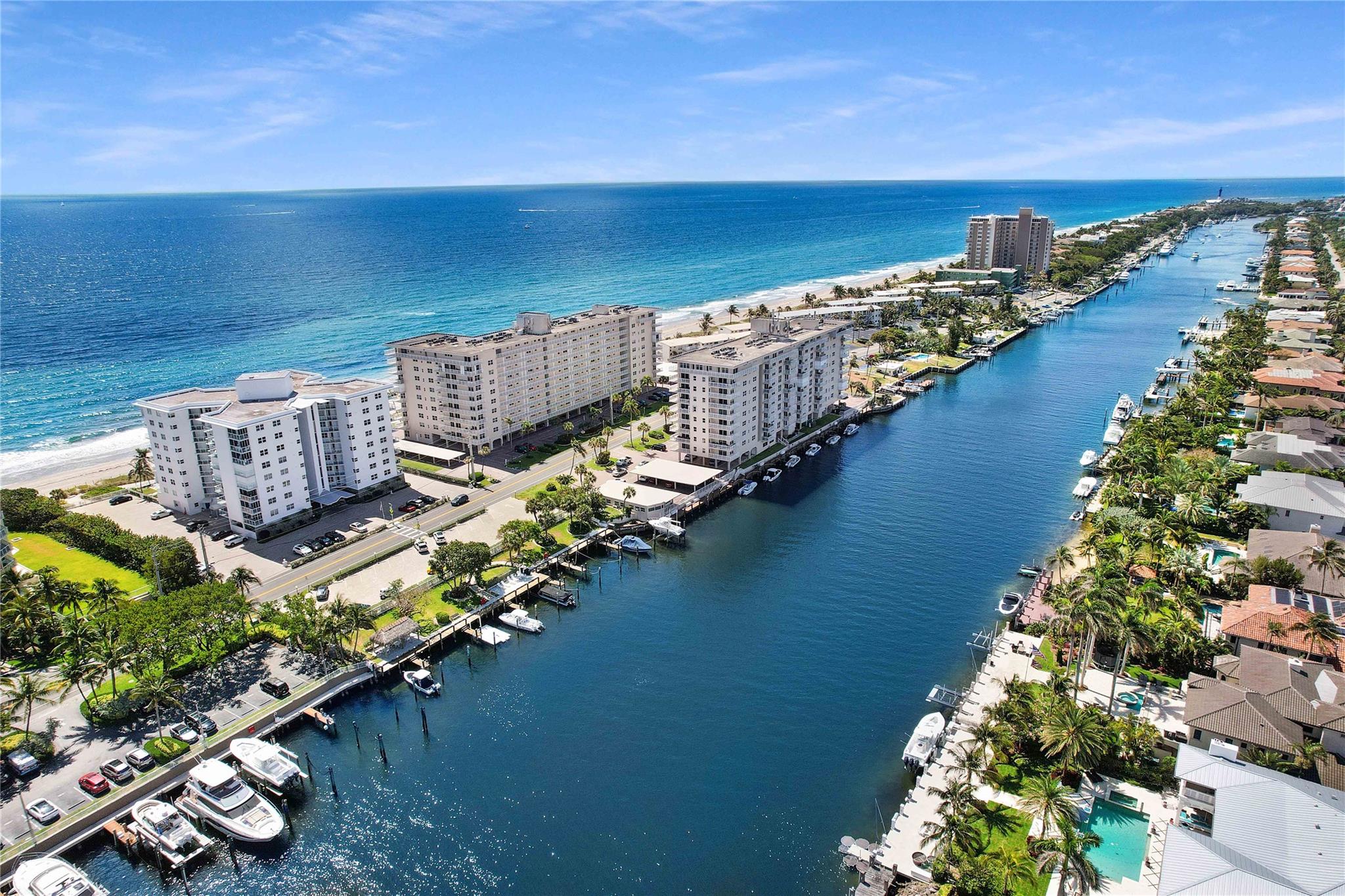 HILLSBORO LE BARON - Residential