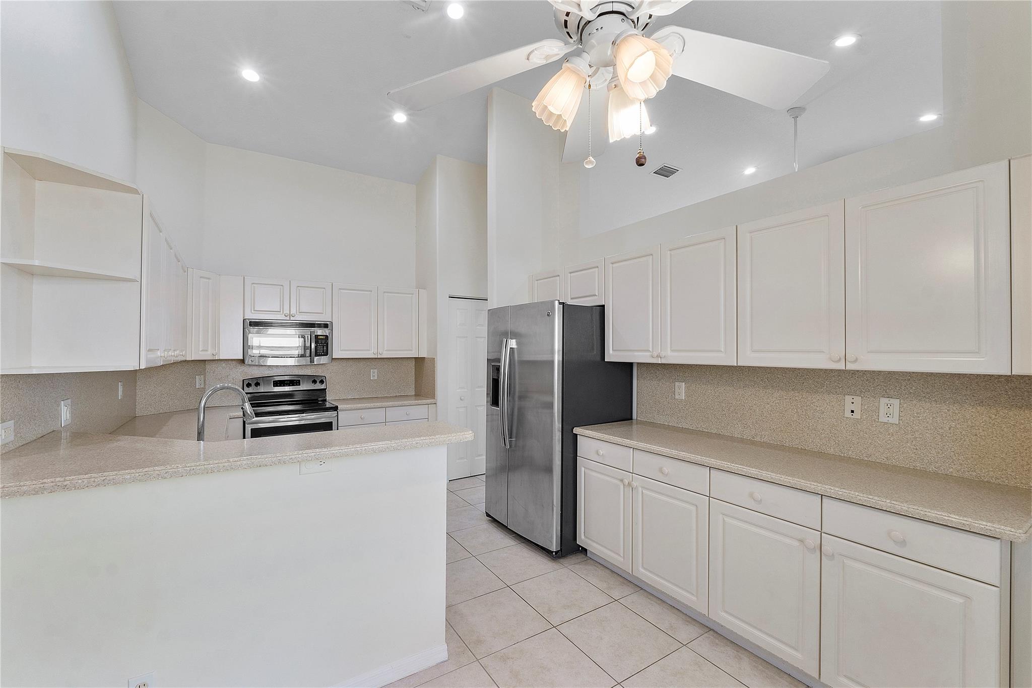 VILLA SORRENTO AT HERON BAY - Residential Lease