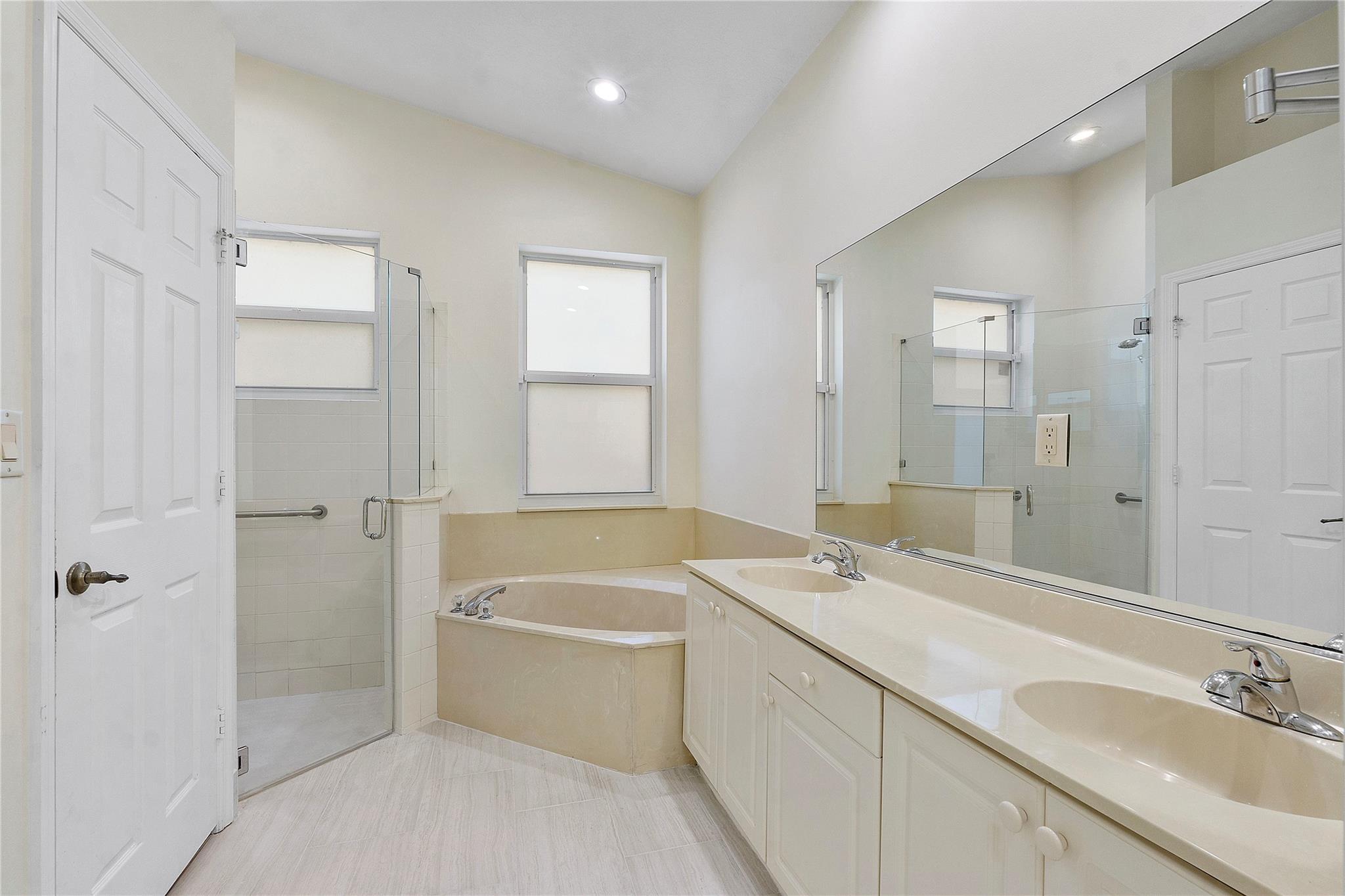 VILLA SORRENTO AT HERON BAY - Residential Lease