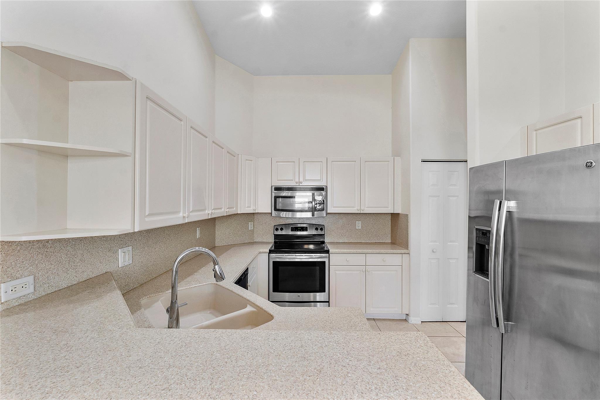 VILLA SORRENTO AT HERON BAY - Residential Lease