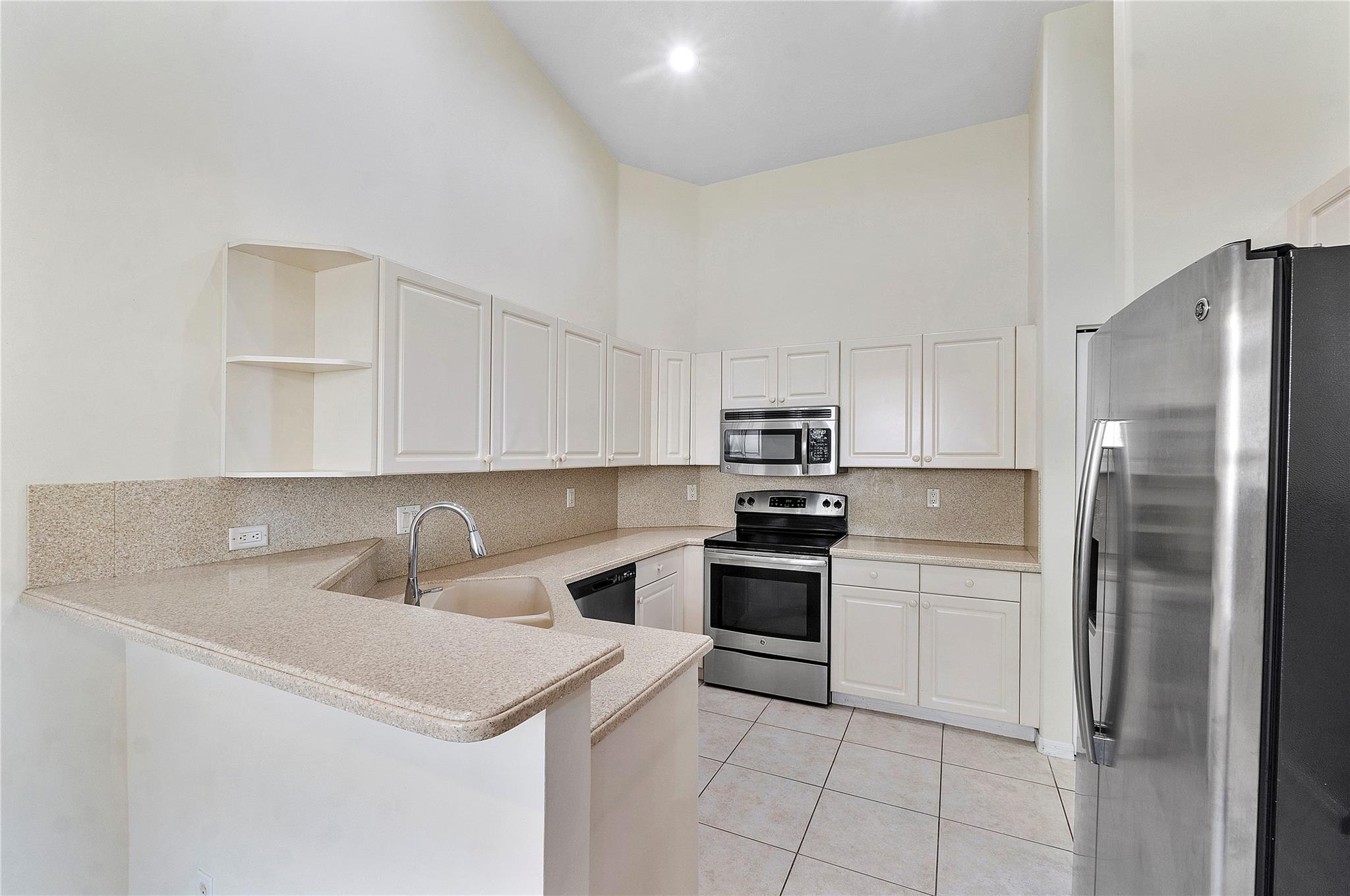 VILLA SORRENTO AT HERON BAY - Residential Lease