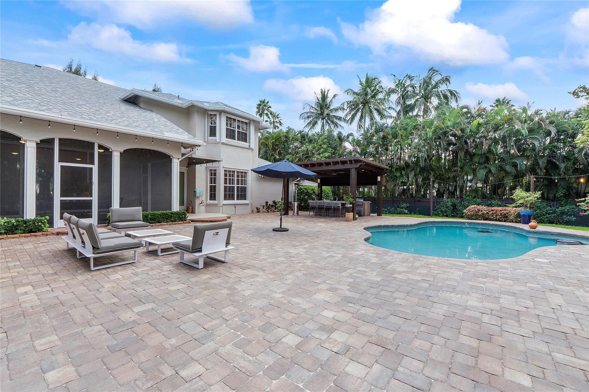 Pine Tree Estates - Residential