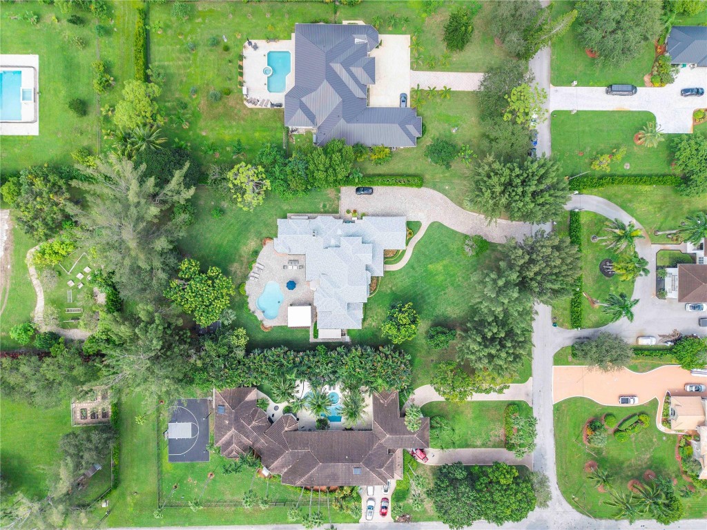 6745 NW 65th Terrace