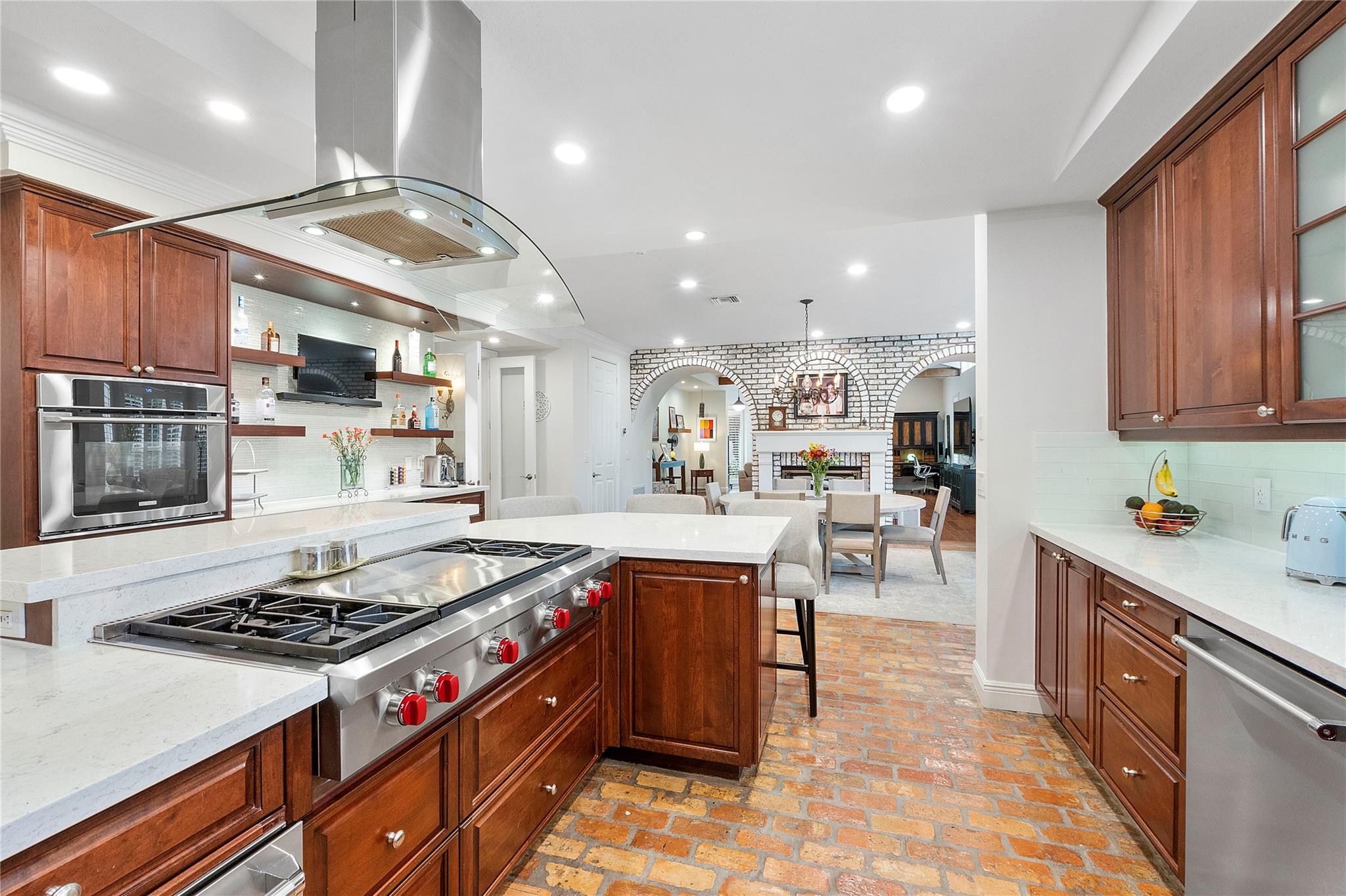 Pine Tree Estates - Residential
