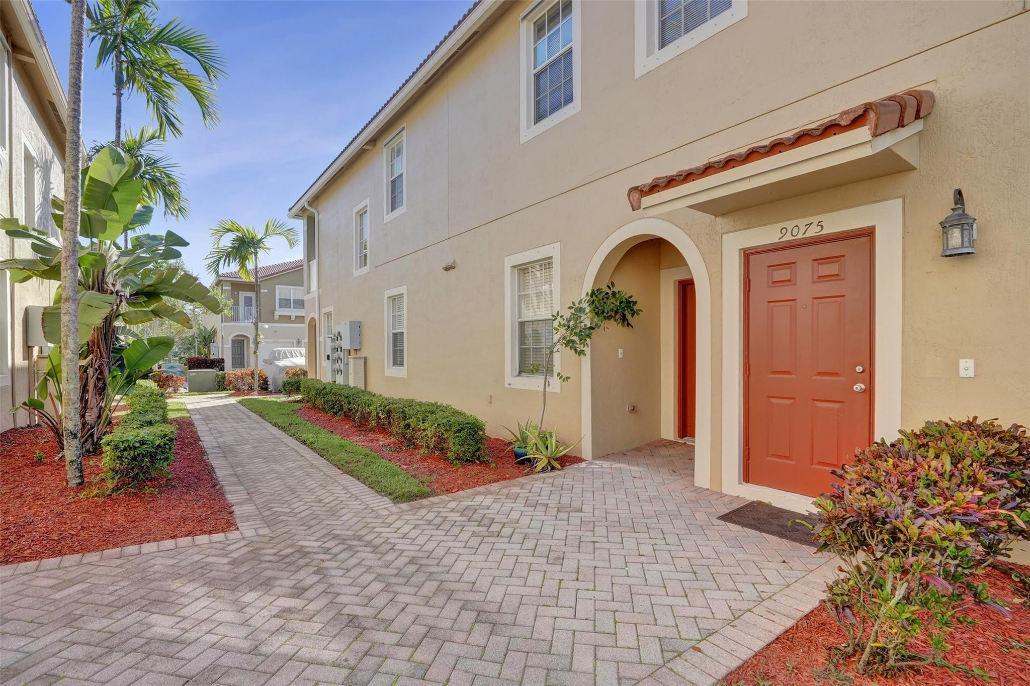 HAMPTON HILLS - Residential Lease