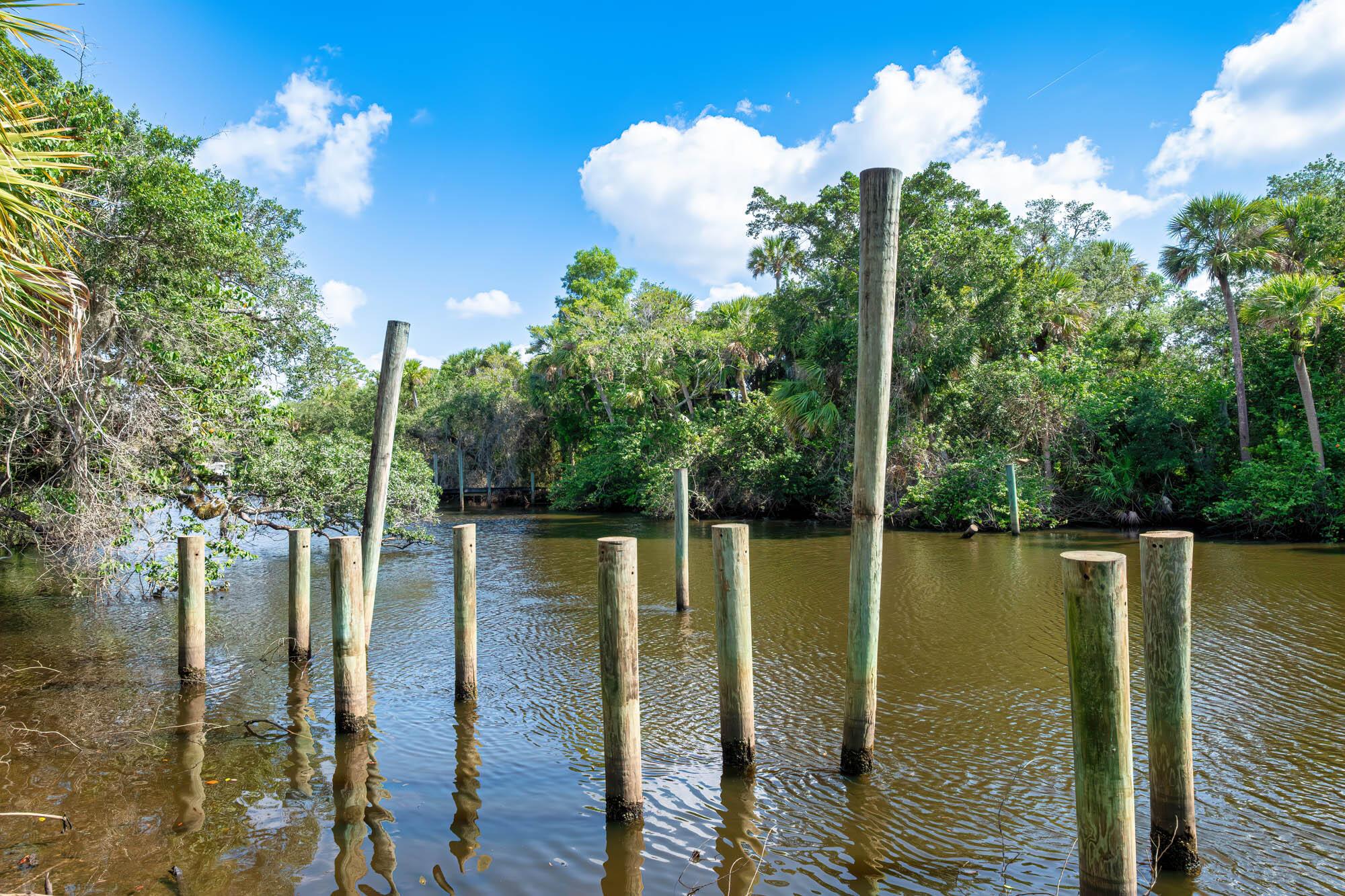 CAMELLIA 95 RIVERSIDE PUD - Residential Lease