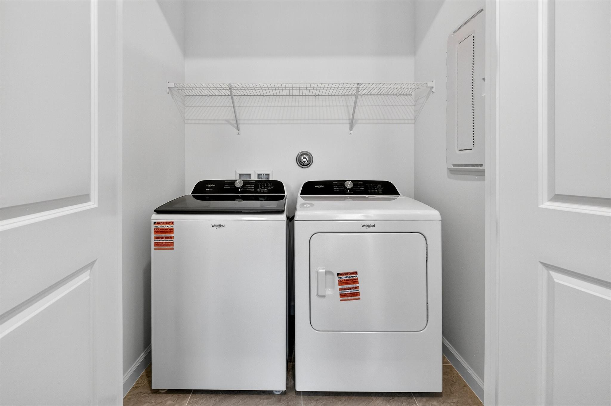 CAMELLIA 95 RIVERSIDE PUD - Residential Lease