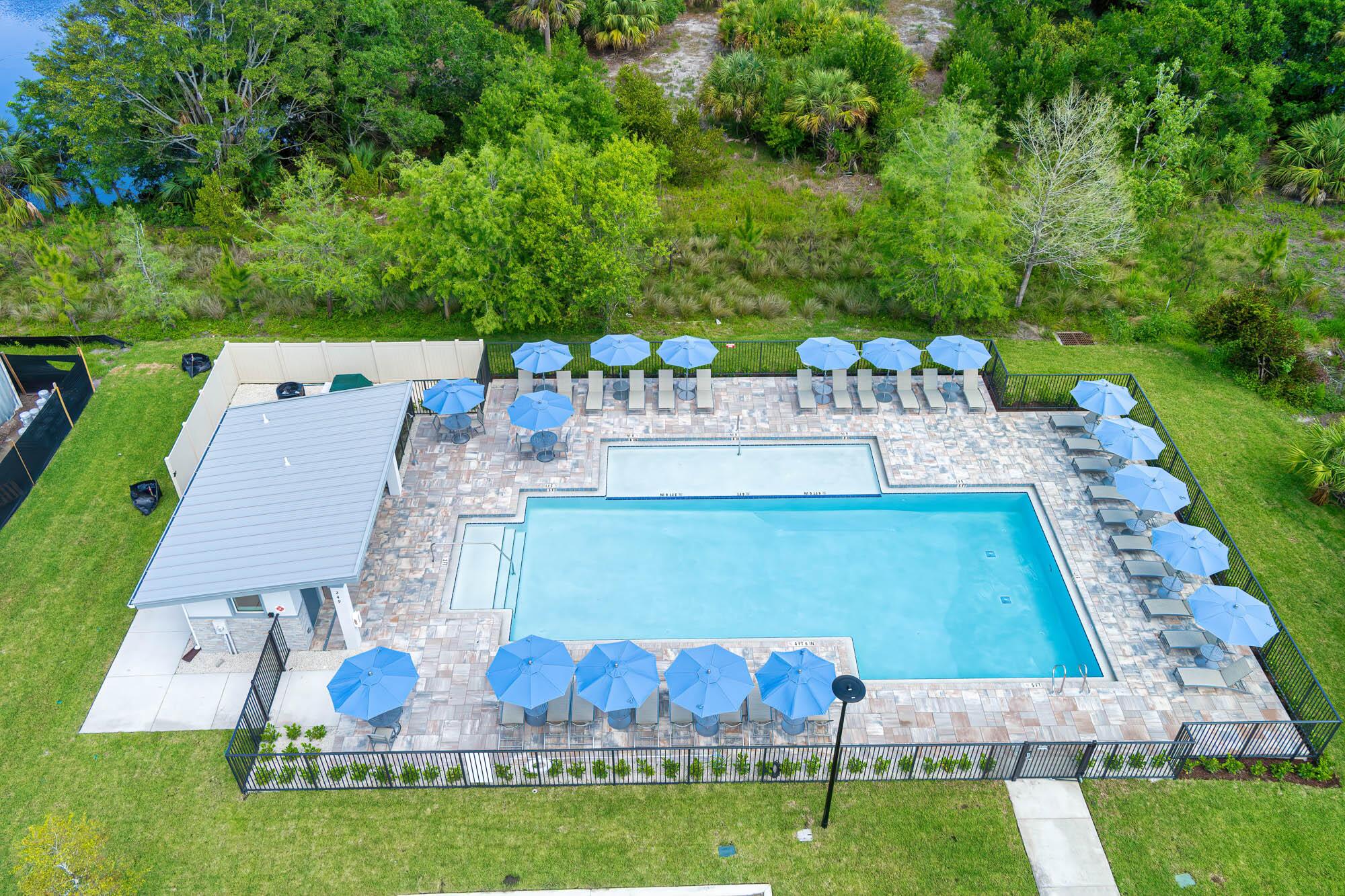 CAMELLIA 95 RIVERSIDE PUD - Residential Lease