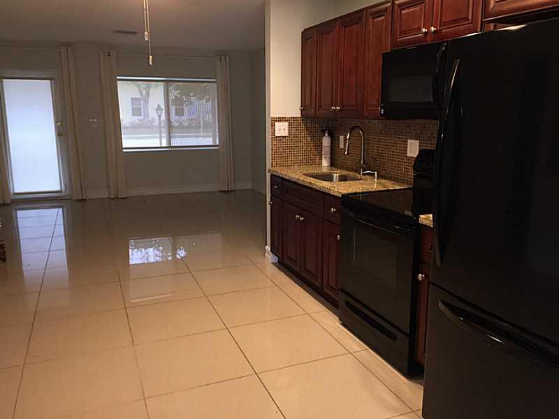 wilton manors unit 1 - Residential Lease