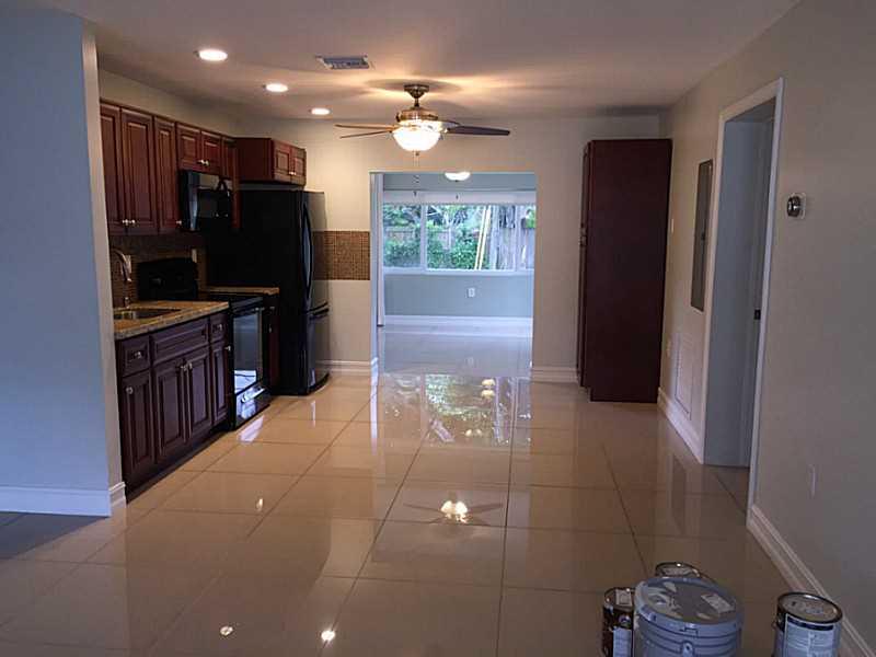 wilton manors unit 1 - Residential Lease