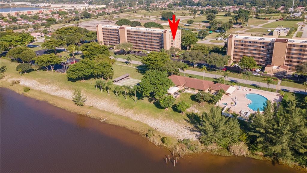 WATERS EDGE - Residential
