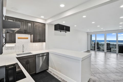 Photo of 1900 S OCEAN Drive #710, Fort Lauderdale, FL 33316 (MLS # B26052700)