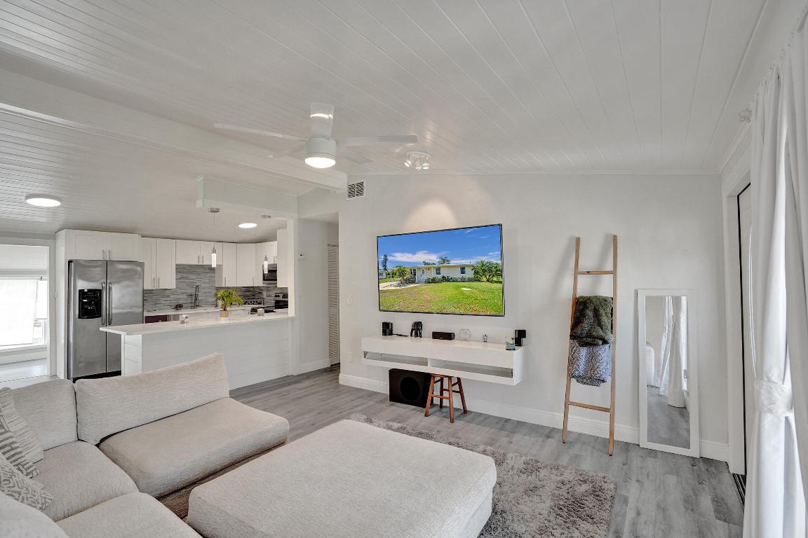 RIVER PARK UNIT 3 - Residential
