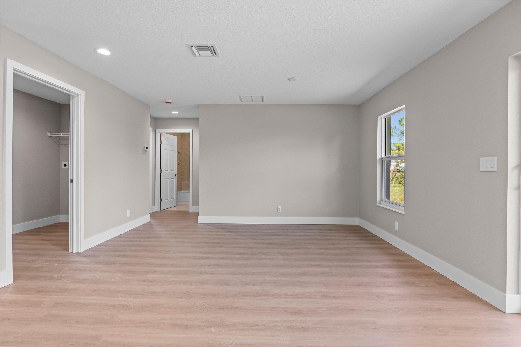 INDIAN RIVER ESTATES UNIT - Residential Lease