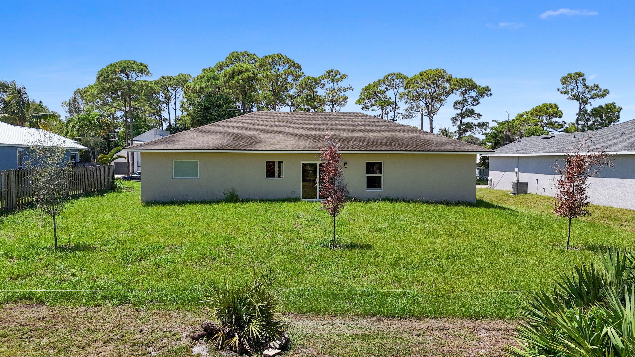 INDIAN RIVER ESTATES UNIT - Residential Lease