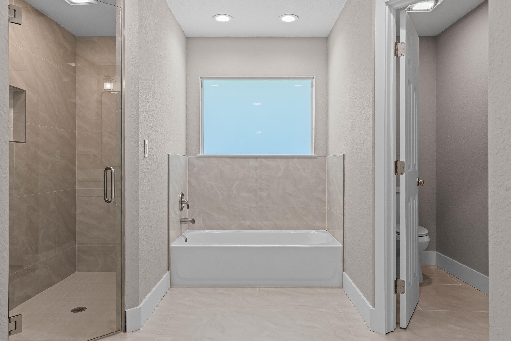 INDIAN RIVER ESTATES UNIT - Residential Lease