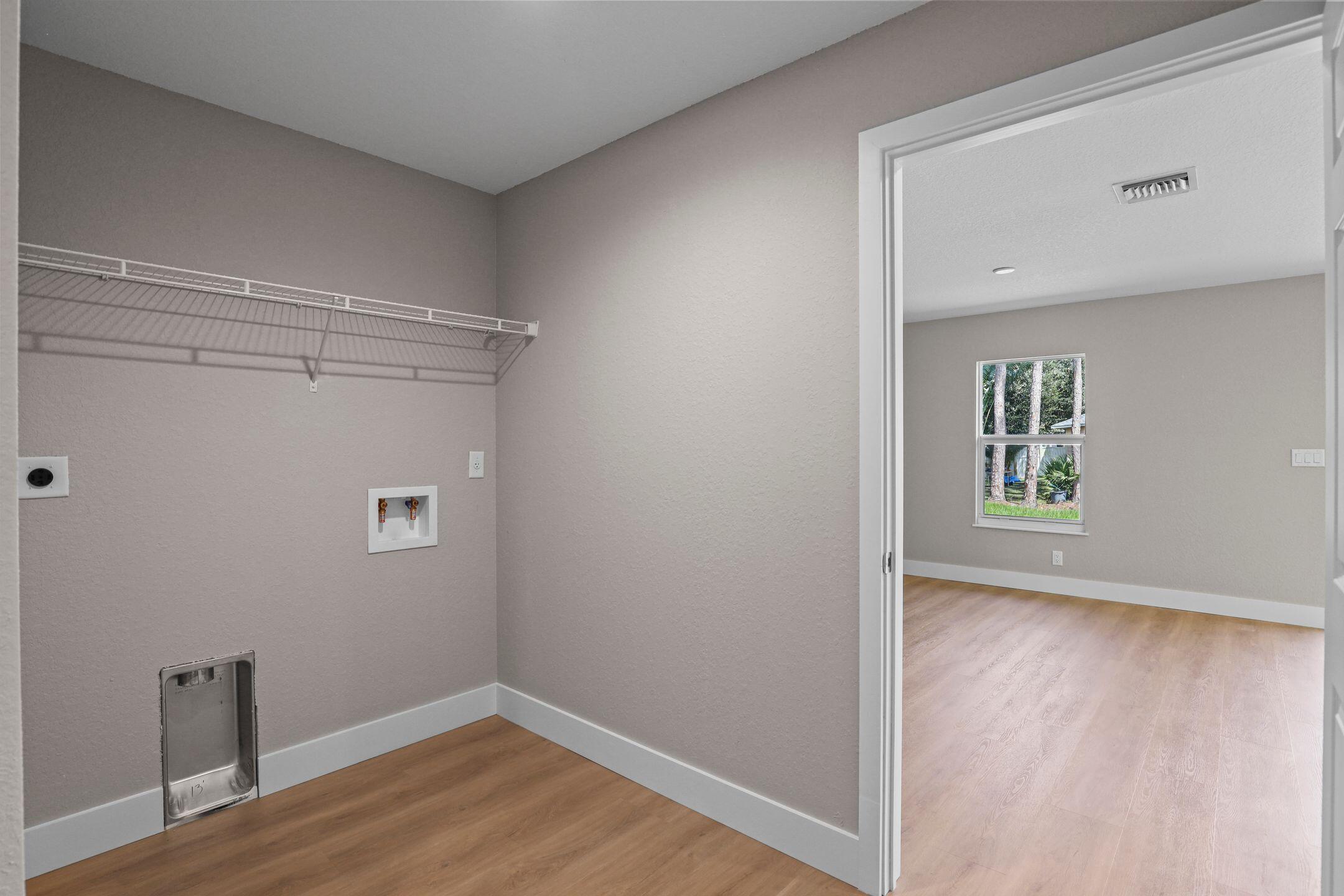 INDIAN RIVER ESTATES UNIT - Residential Lease