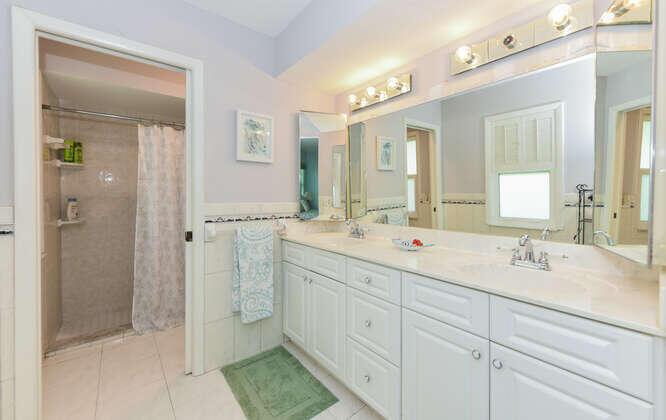 EAGLEWOOD - Residential