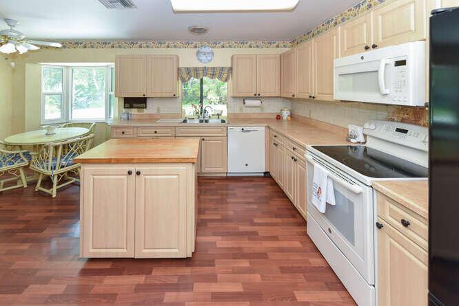 EAGLEWOOD - Residential