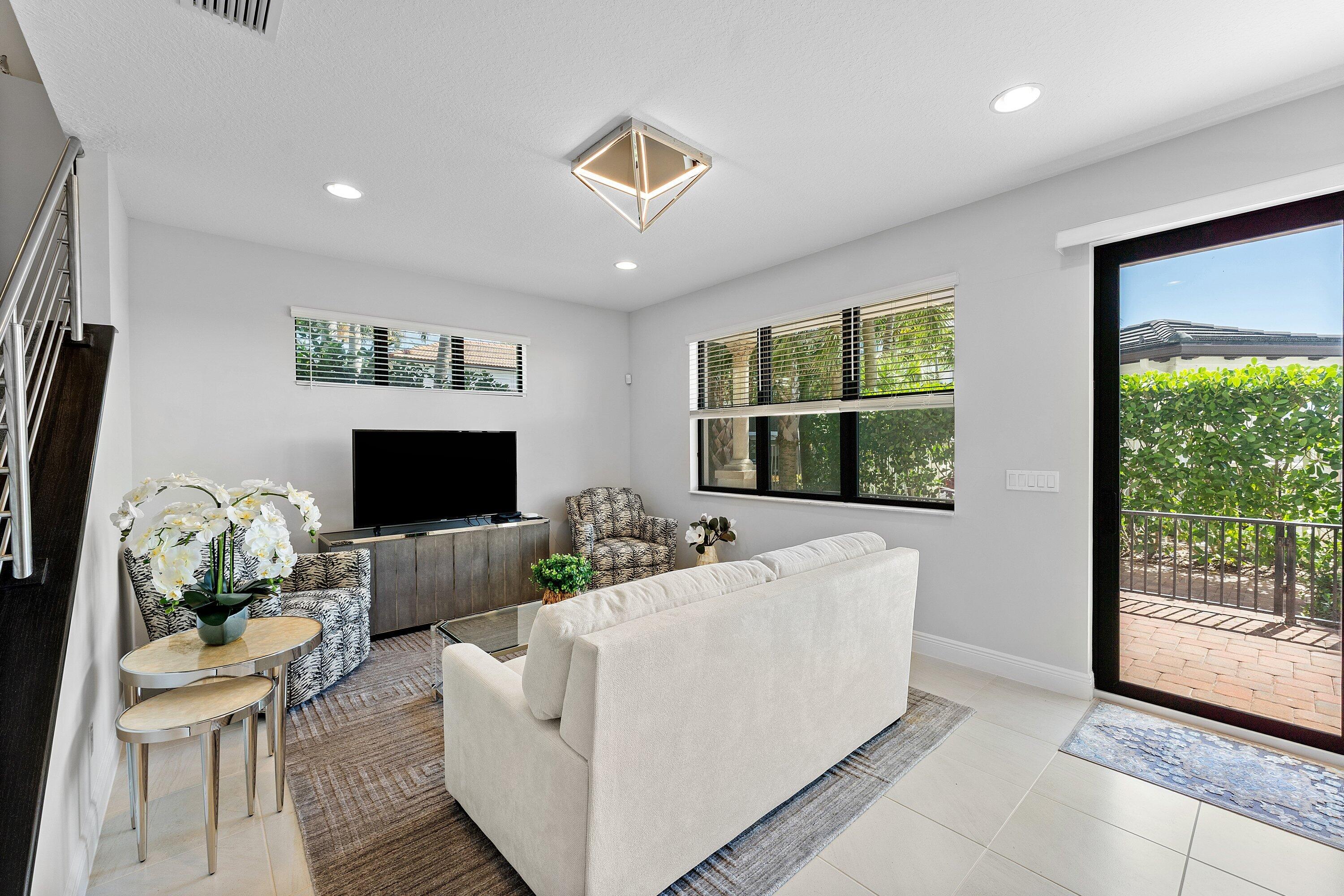 CASA DEL MAR REPLAT - Residential