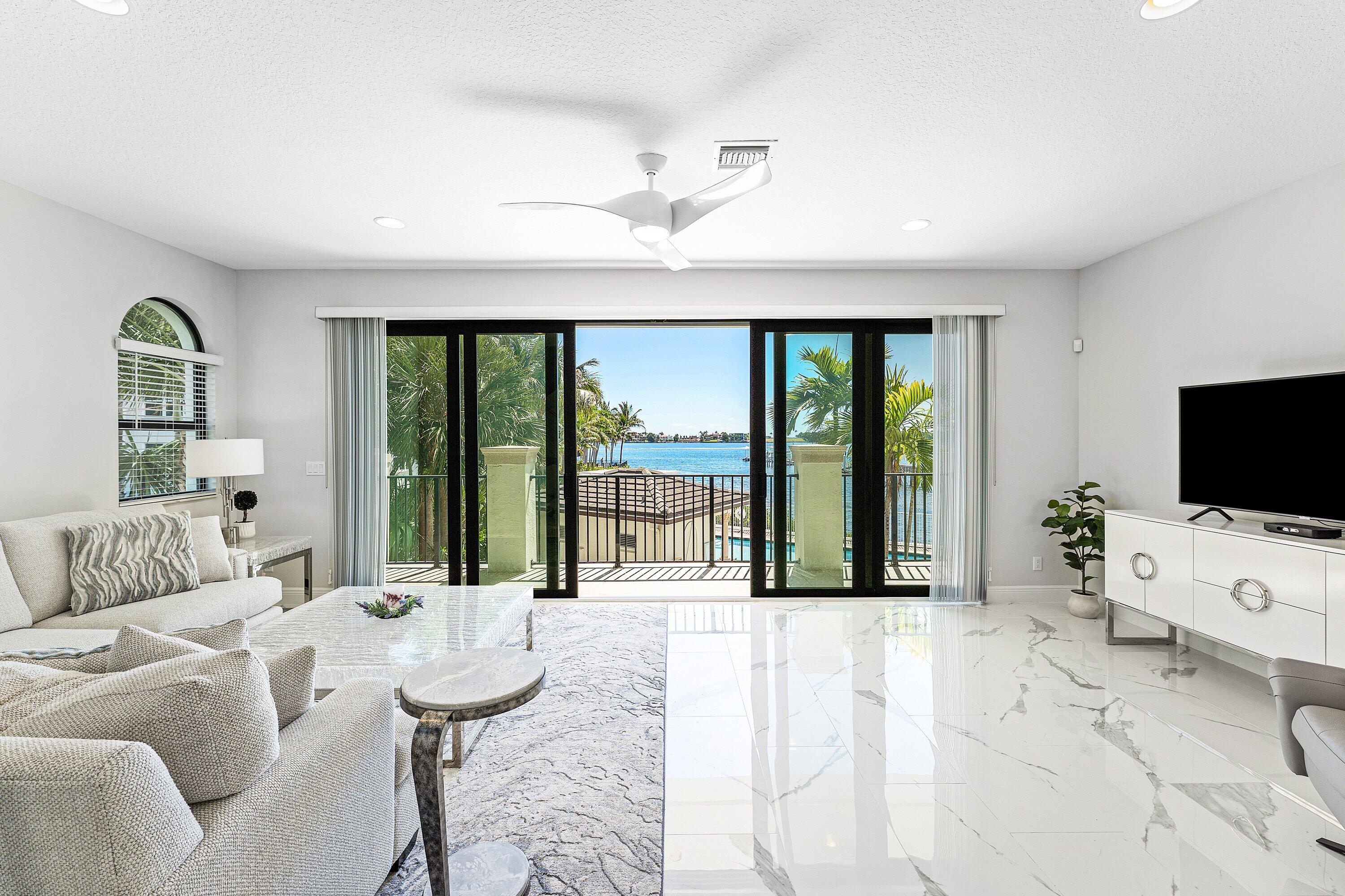 CASA DEL MAR REPLAT - Residential