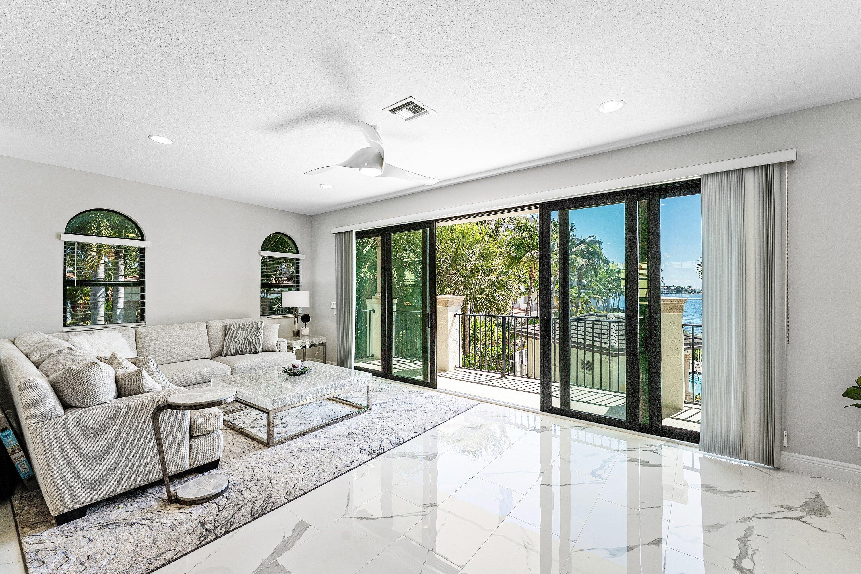 CASA DEL MAR REPLAT - Residential