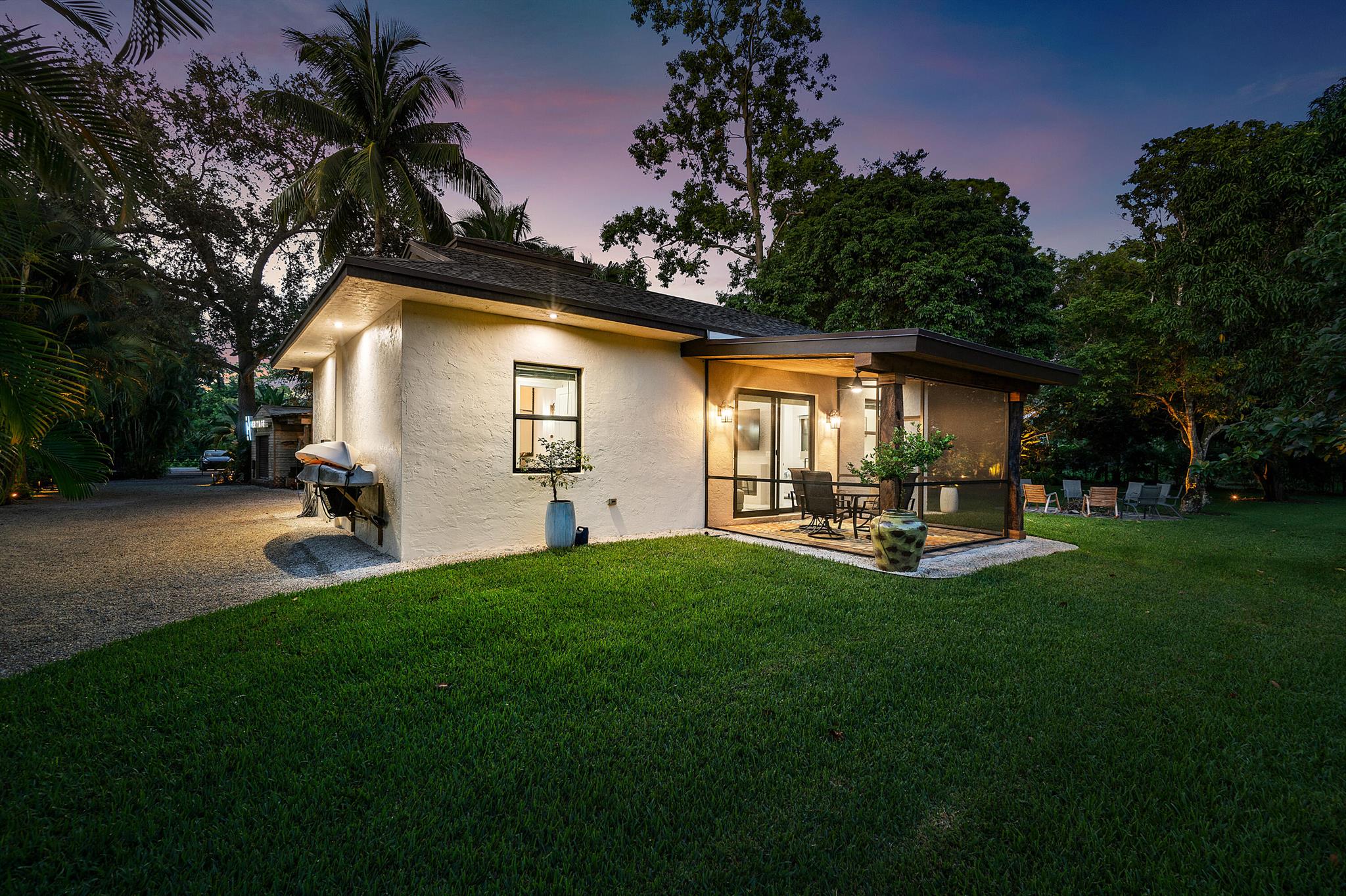 PINEWOOD EAST OF WELLINGT - Residential