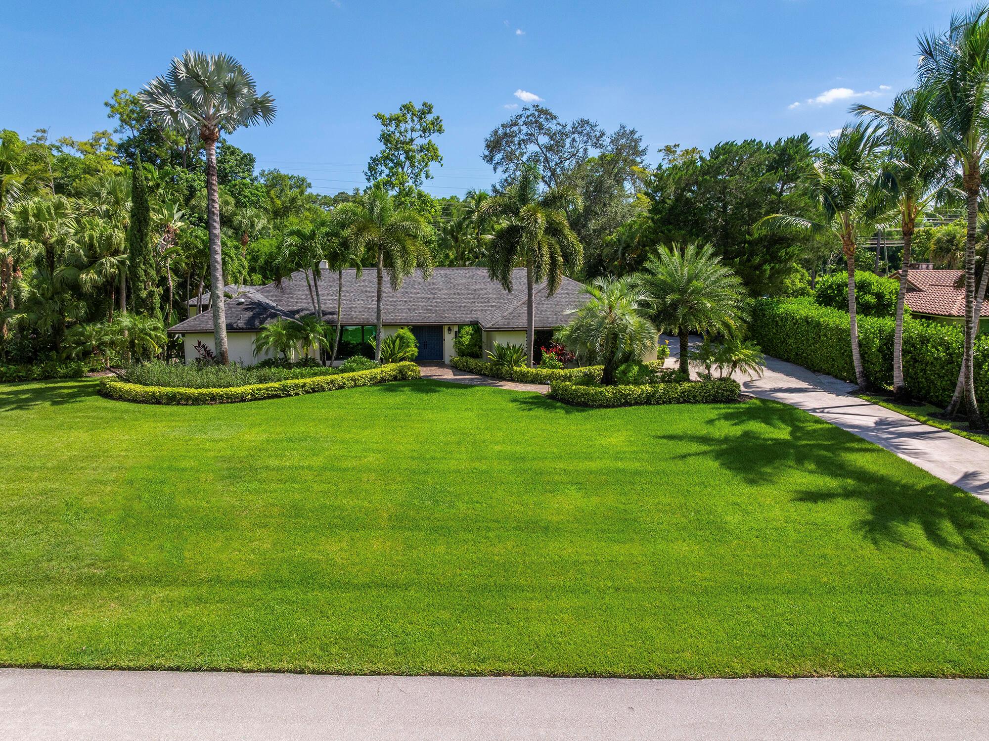 PINEWOOD EAST OF WELLINGT - Residential