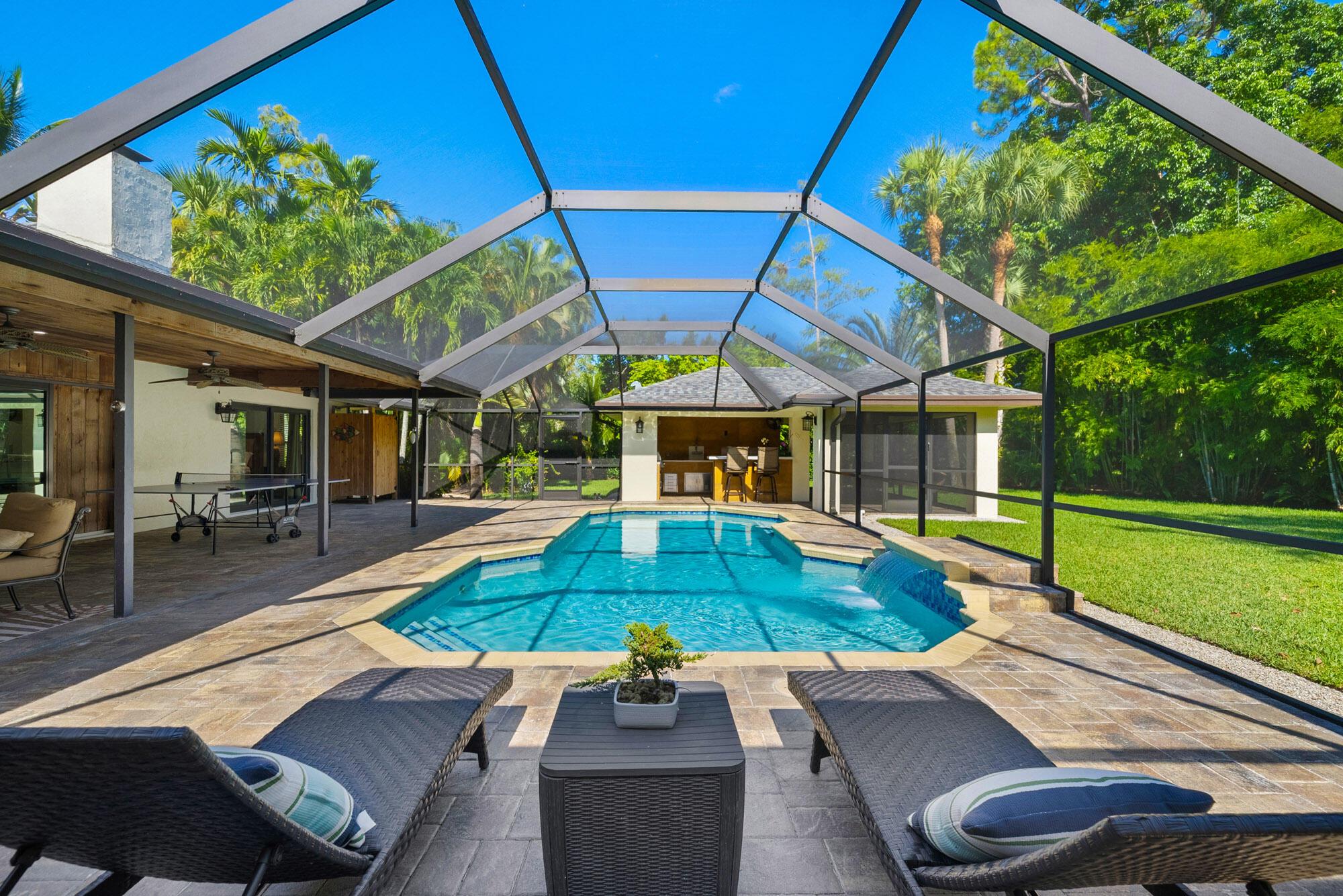 PINEWOOD EAST OF WELLINGT - Residential