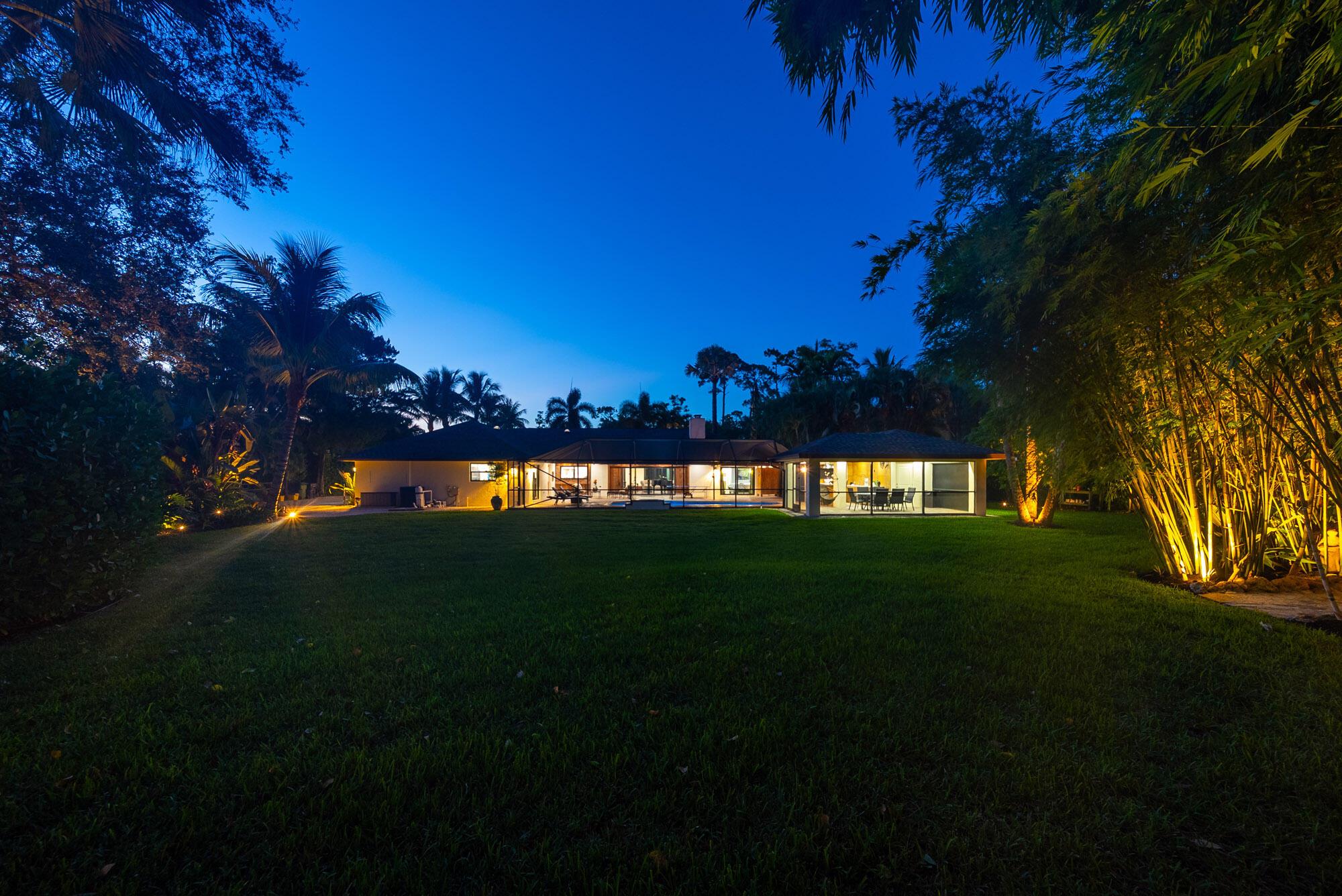 PINEWOOD EAST OF WELLINGT - Residential