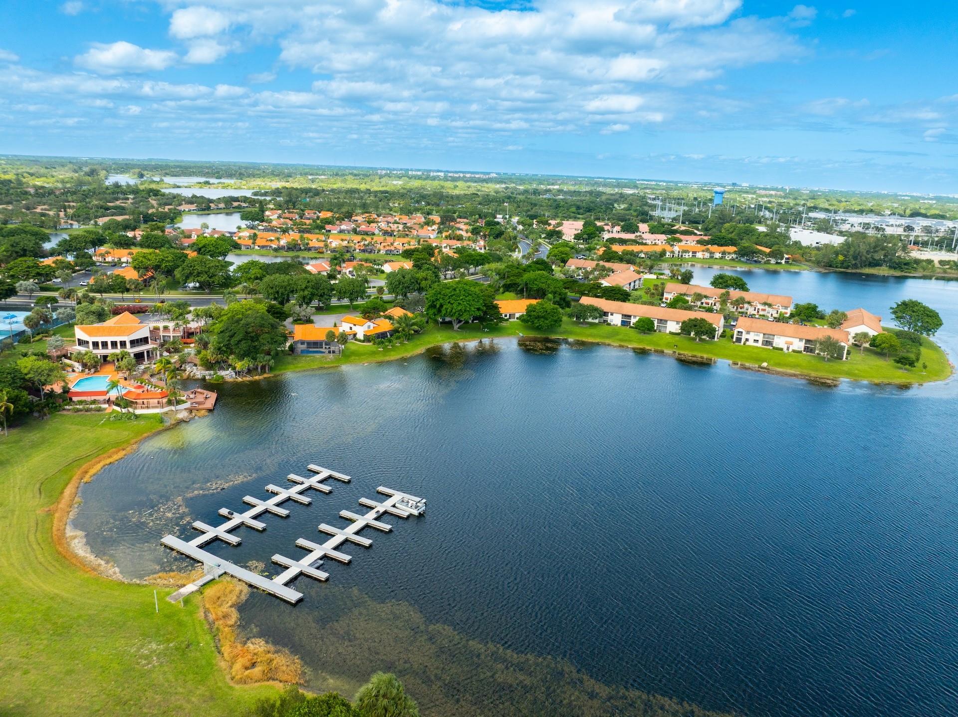 INDEPENDENCE BAY - Residential