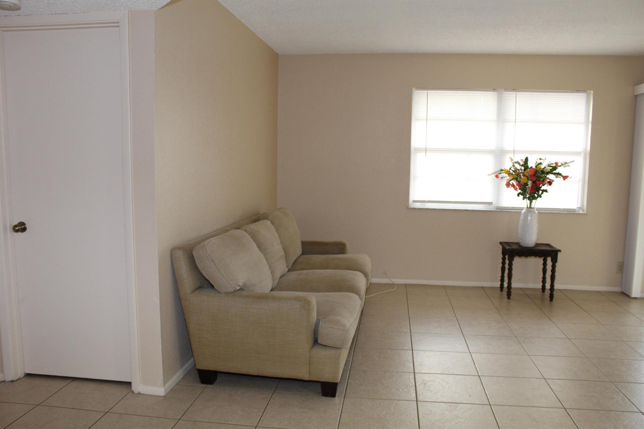 MIDPORT PLACE I, A CONDOM - Residential