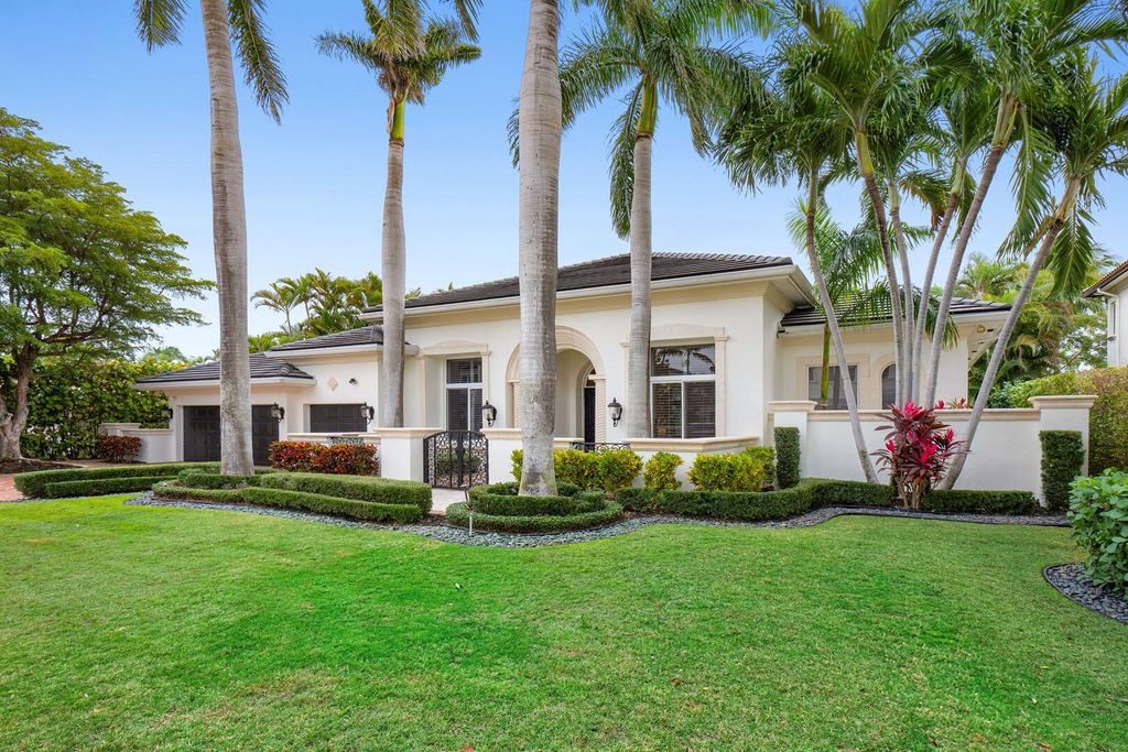 Photo of 2166 W Silver Palm Road, Boca Raton, FL 33432 (MLS # R11093962)