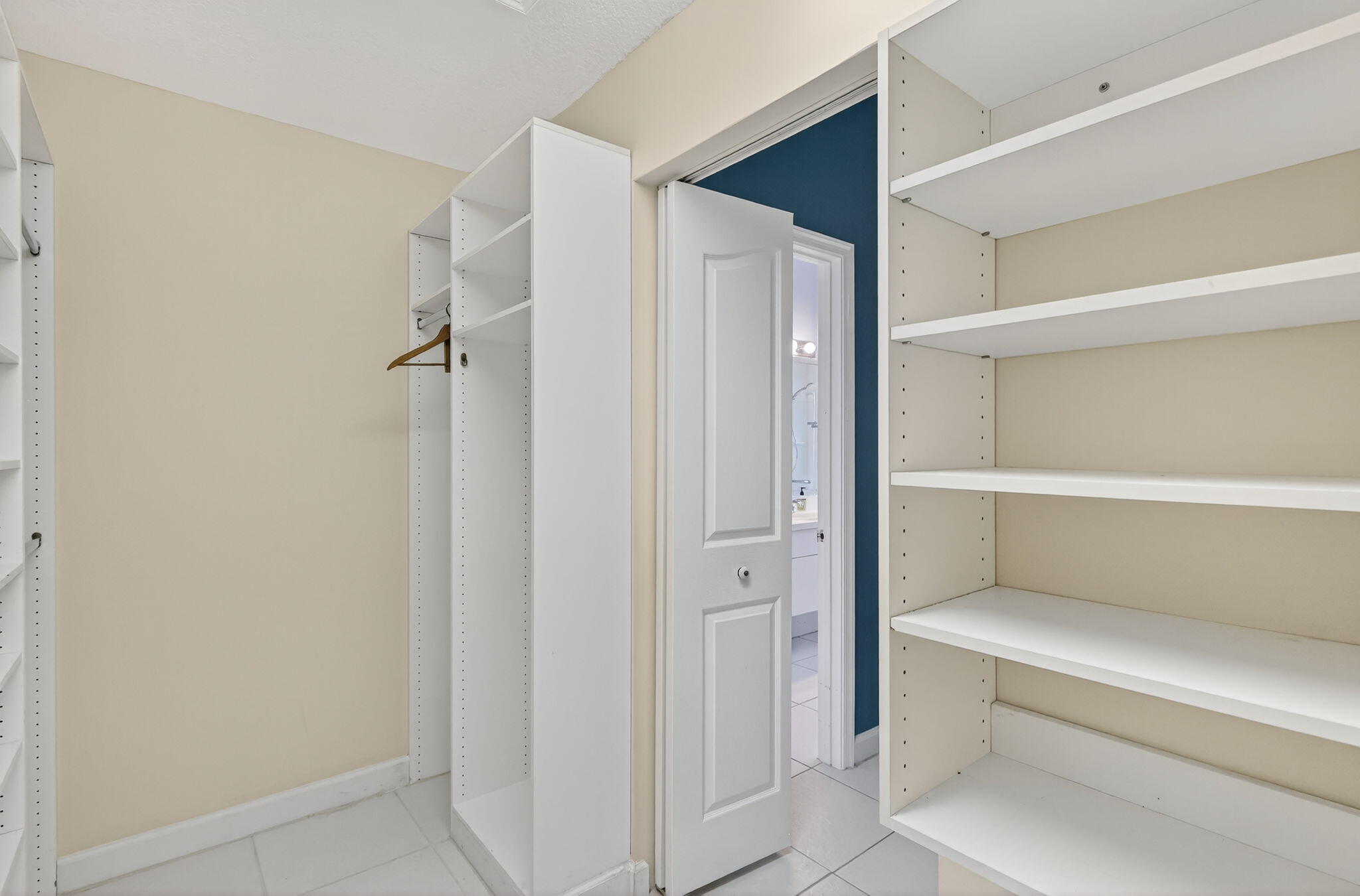 KINGS ISLE PHASE IIA - Residential