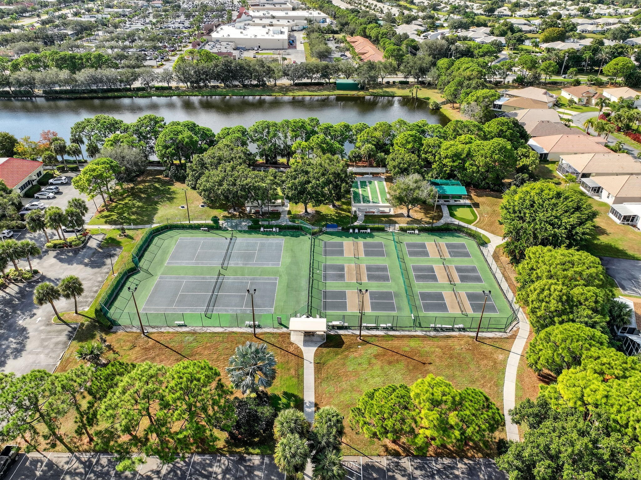 KINGS ISLE PHASE IIA - Residential