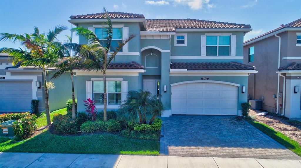 Photo of 9652 Eagle River Road, Delray Beach, FL 33446 (MLS # R10689429)